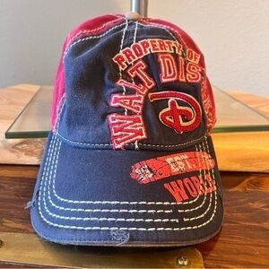 Disney Parks vintage style Mickey Mouse baseball’s cap/hat